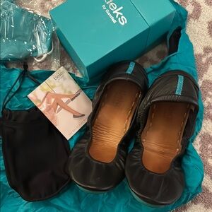 Tieks black. Size 8